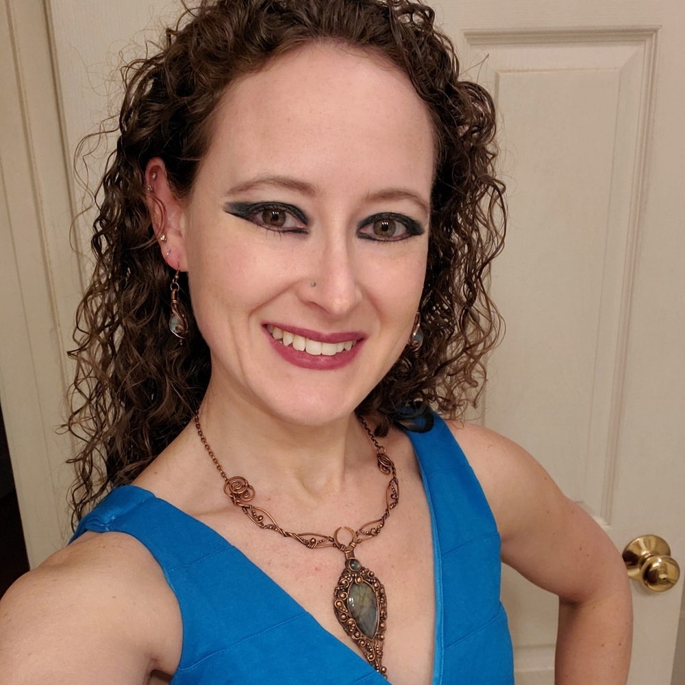 Meet your Posher, Tina